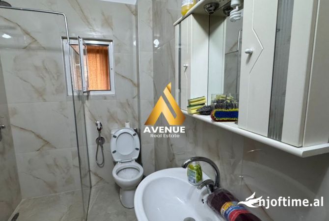 Shtepi me qera Apartament ne Tirane, 1+1, Mobilimi E mobiluar, Pagesa 400  Euro.