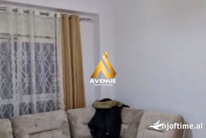 Shtepi me qera 2+1 ne Tirane - 550 Euro