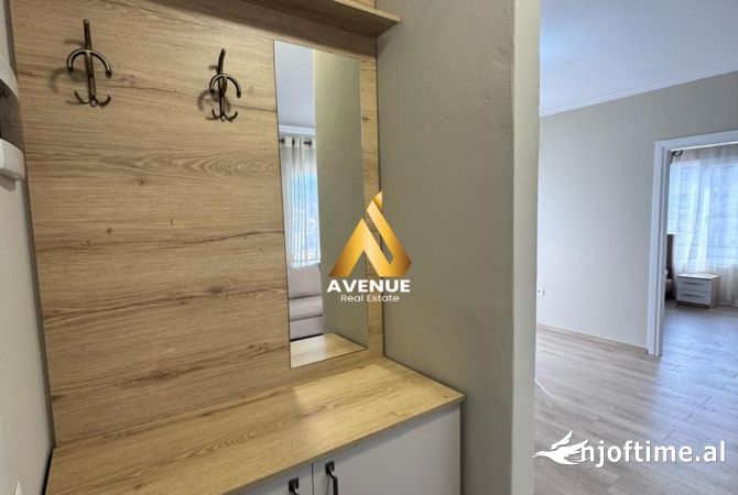 Shtepi me qera Apartament ne Tirane, 2+1, Mobilimi E mobiluar, Pagesa 500  Euro.