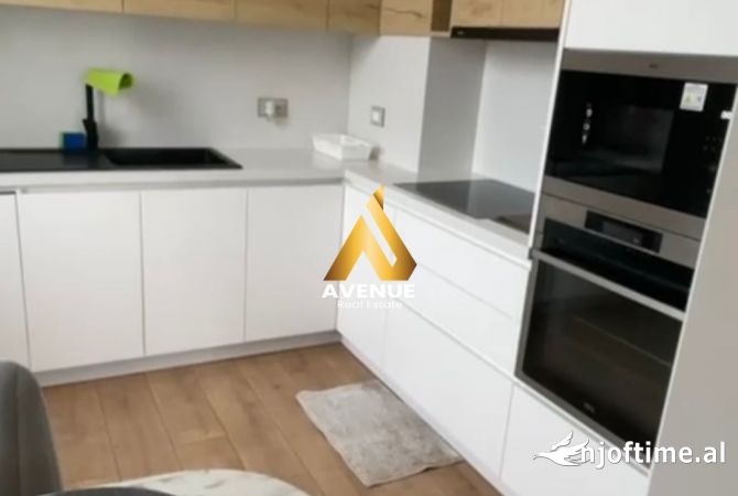 Shtepi me qera Apartament ne Tirane, 1+1, Mobilimi E mobiluar, Pagesa 700  Euro.