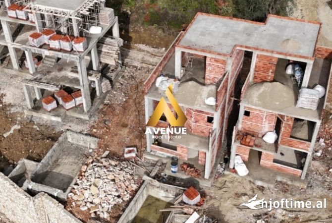 Luxury villas for sale in Himara 3+1, In Part