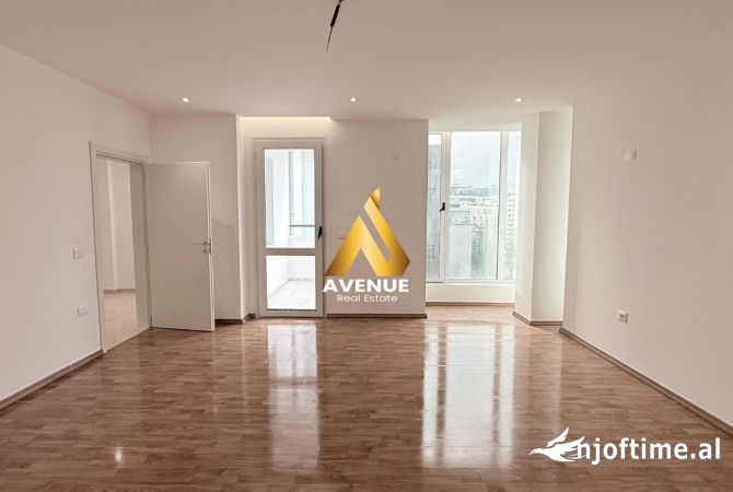 Ambient biznesi me qera 3+1 ne Tirane - 1,700 Euro