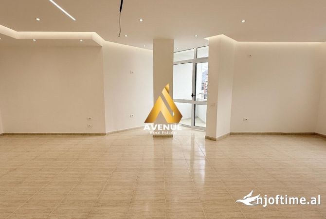 AMBIENT BIZNESI PREMIUM ME QIRA RRUGA E ELBASANIT, PRANE AMBASADES  AMERIKANE