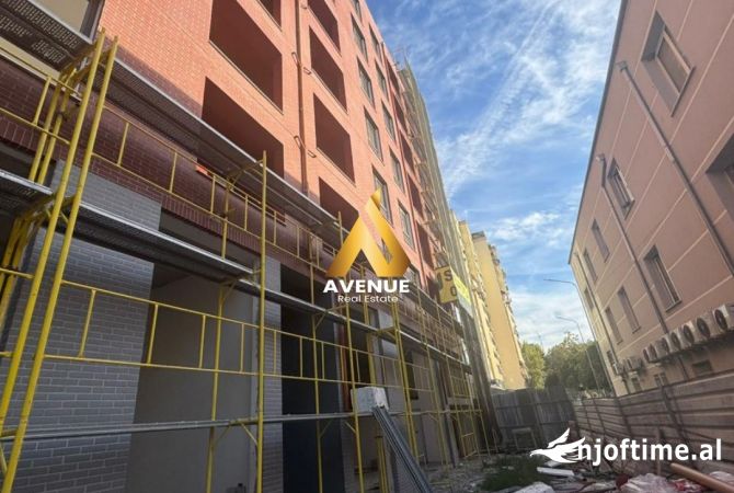 Shtepi ne shitje Apartament ne Tirane, 1+1, Mobilimi Bosh, pa mobiluar, Pagesa 136,000  Euro.