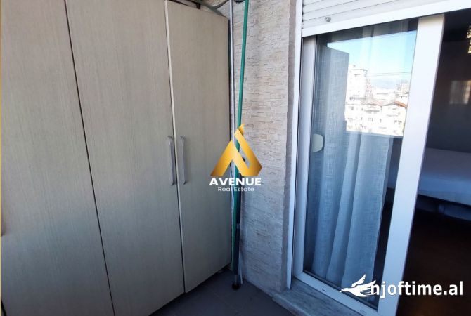 Shtepi me qera Apartament ne Tirane, 3+1, Mobilimi E mobiluar, Pagesa 1,100  Euro.