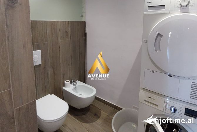 Shtepi me qera Apartament ne Tirane, 3+1, Mobilimi E mobiluar, Pagesa 1,100  Euro.