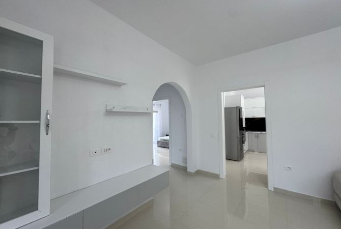 Shtepi me qera 2+1 ne Tirane - 550 Euro