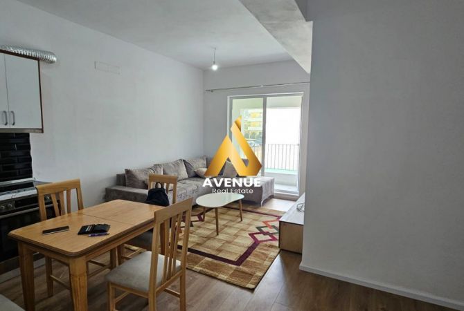 Shtepi me qera 2+1 ne Tirane - 500 Euro