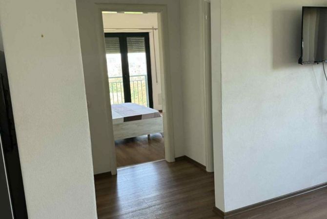 Shtepi me qera Apartament ne Tirane, 2+1, Mobilimi E mobiluar, Pagesa 600  Euro.