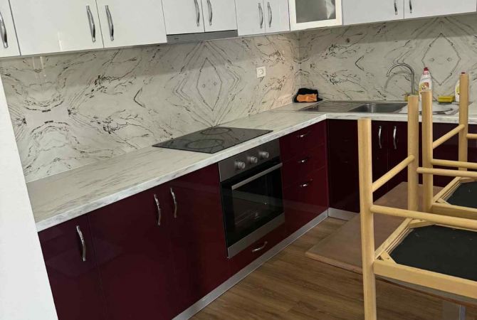 Shtepi me qera Apartament ne Tirane, 2+1, Mobilimi E mobiluar, Pagesa 600  Euro.