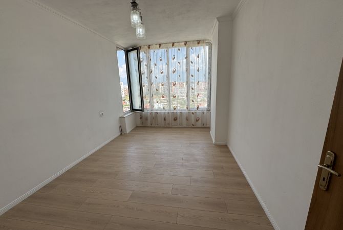 Shtepi ne shitje Apartament ne Tirane, 1+1, Mobilimi Bosh, pa mobiluar, Pagesa 88,000  Euro.