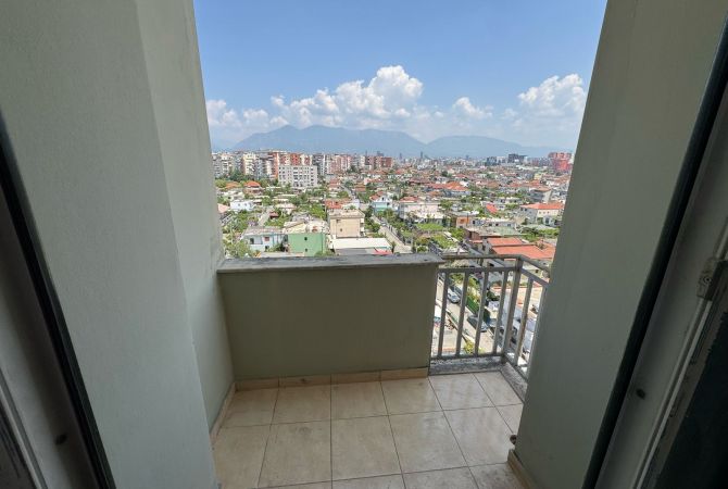 Shtepi ne shitje Apartament ne Tirane, 1+1, Mobilimi Bosh, pa mobiluar, Pagesa 88,000  Euro.