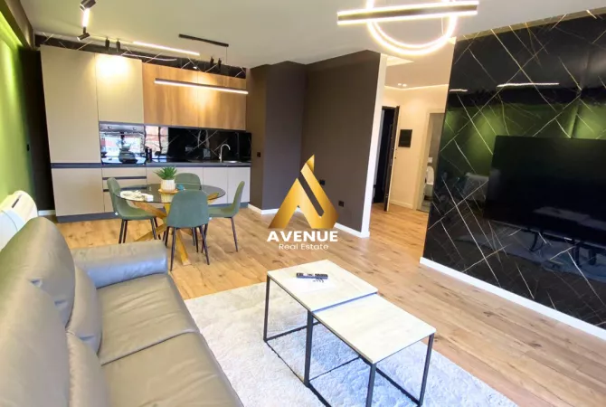Shtepi me qera 2+1 ne Tirane - 1,400 Euro