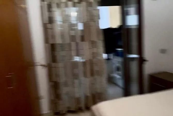 Shtepi ne shitje Apartament ne Tirane, 2+1, Mobilimi E mobiluar, Pagesa 125,000  Euro.