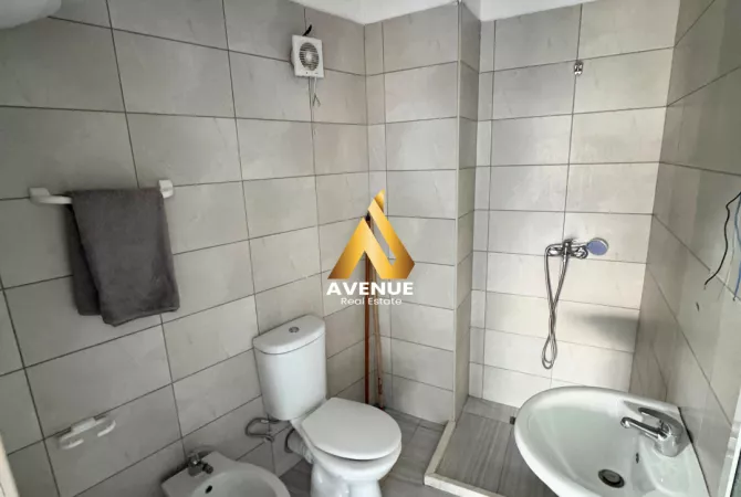 Shtepi ne shitje Apartament ne Tirane, 1+1, Mobilimi Pjeserisht e mobiluar, Pagesa 9,135,000  Leke.