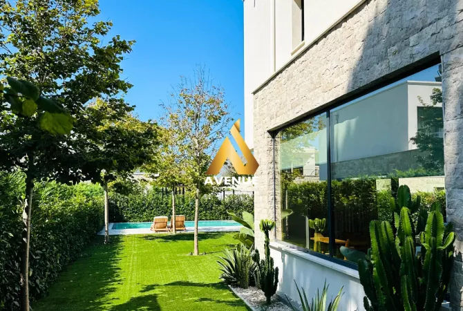 Casa in vendita 4+1 a Durazzo - 835,000 Euro