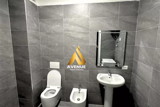 Shtepi me qera Apartament ne Tirane, 1+1, Mobilimi E mobiluar, Pagesa 45,000  Leke.