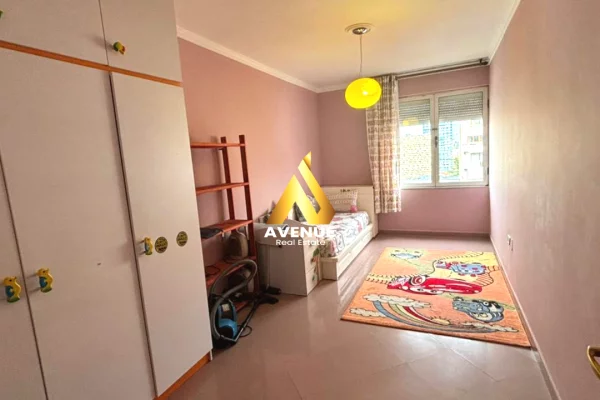 JEPET ME QIRA APARTAMENT 2+1 NE BLLOK, RRUGA NIKOLLA TUPE  