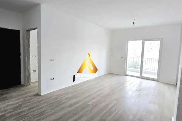 Shtepi ne shitje 1+1 ne Tirane - 126,000 Euro