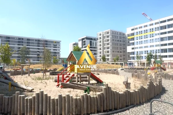 Shtepi ne shitje Apartament ne Tirane, 2+1, Mobilimi Bosh, pa mobiluar, Pagesa 120,000  Euro.