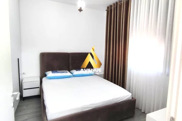 Shtepi me qera Apartament ne Tirane, 1+1, Mobilimi E mobiluar, Pagesa 450  Euro.