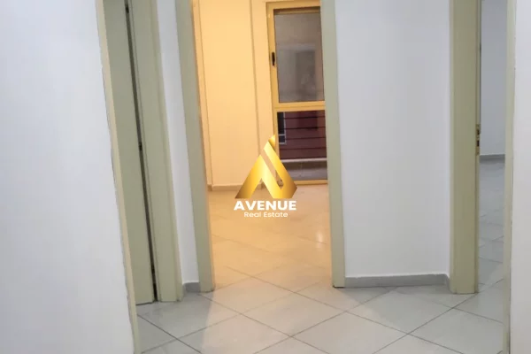 Shtepi me qera 2+1 ne Tirane - 650 Euro