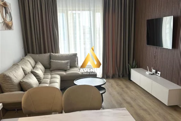 Shtepi me qera 2+1 ne Tirane - 900 Euro
