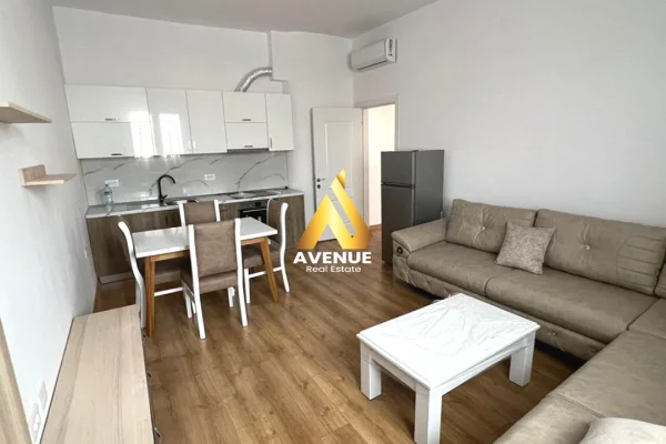 Shtepi me qera 2+1 ne Tirane - 400 Euro