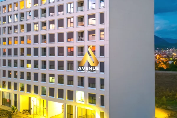 Ambient biznesi me qera 3+1 ne Tirane - 450 Euro