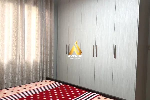 Shtepi me qera Apartament ne Tirane, 1+1, Mobilimi E mobiluar, Pagesa 400  Euro.