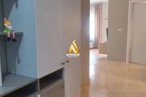 Shtepi me qera 1+1 ne Tirane - 600 Euro