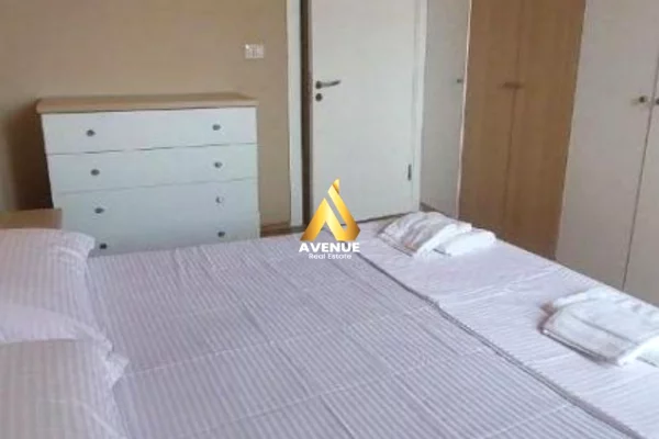 Shtepi me qera Apartament ne Tirane, 1+1, Mobilimi E mobiluar, Pagesa 600  Euro.