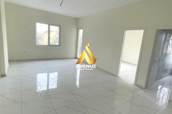 Shtepi me qera 1+1 ne Tirane - 45,000 Leke