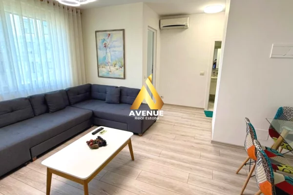 Shtepi me qera 1+1 ne Tirane - 900 Euro