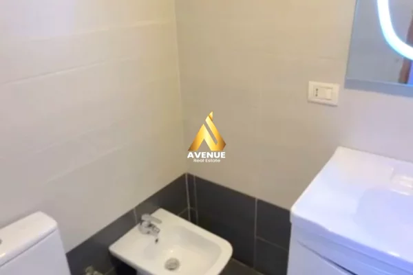 Shtepi me qera Apartament ne Tirane, 2+1, Mobilimi E mobiluar, Pagesa 70,000  Leke.