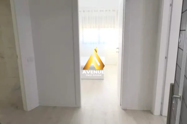 Shtepi me qera Apartament ne Tirane, 2+1, Mobilimi E mobiluar, Pagesa 570  Euro.