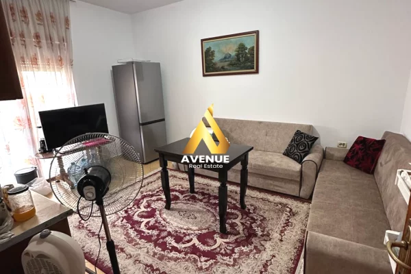 Shtepi me qera 2+1 ne Tirane - 450 Euro