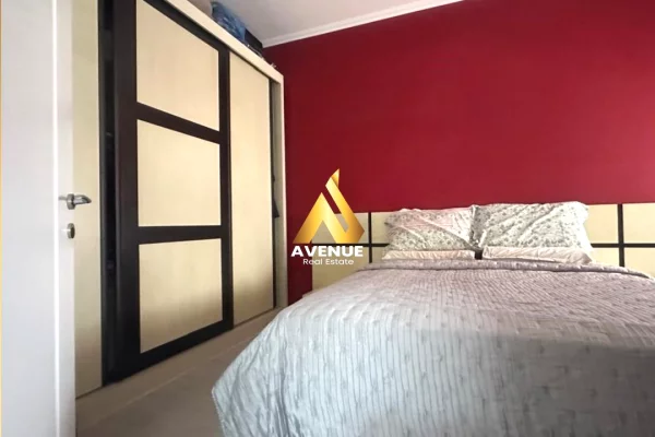 Shtepi ne shitje Apartament ne Tirane, 2+1, Mobilimi E mobiluar, Pagesa 186,000  Euro.