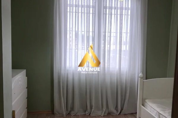 Appartamento in affitto a Tirana 2+1, Arredato