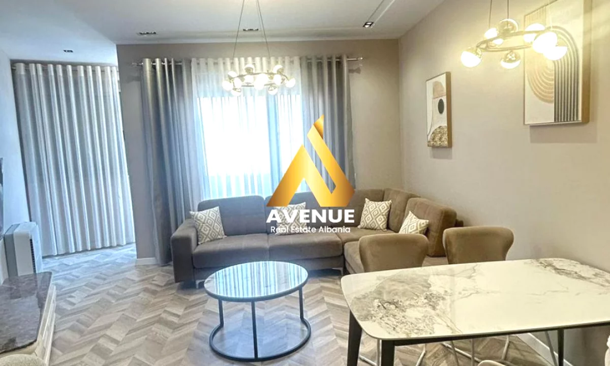 Shtepi ne shitje Apartament ne Tirane, 2+1, Mobilimi E mobiluar, Pagesa 355,000  Euro.