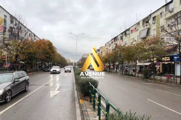 Appartamento in vendita a Tirana 1+1, Vuoto