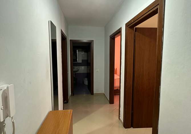 Shtepi me qera 2+1 ne Tirane - 40,000 Leke