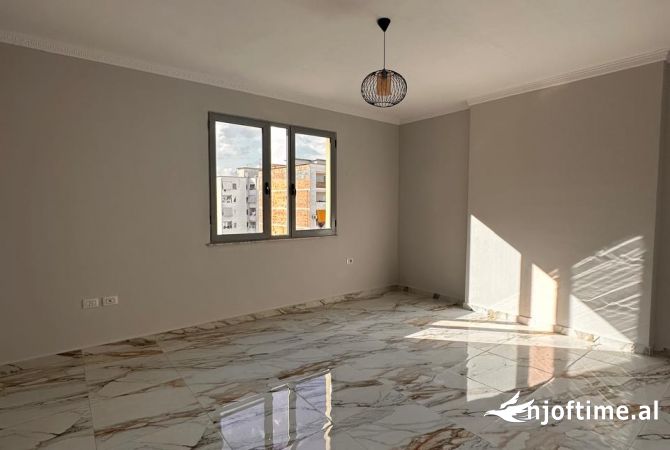 Shtepi ne shitje 2+1 ne Tirane - 135,000 Euro