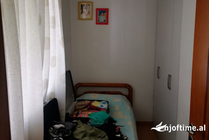 Shtepi me qera 2+1 ne Tirane - 35,000 Leke