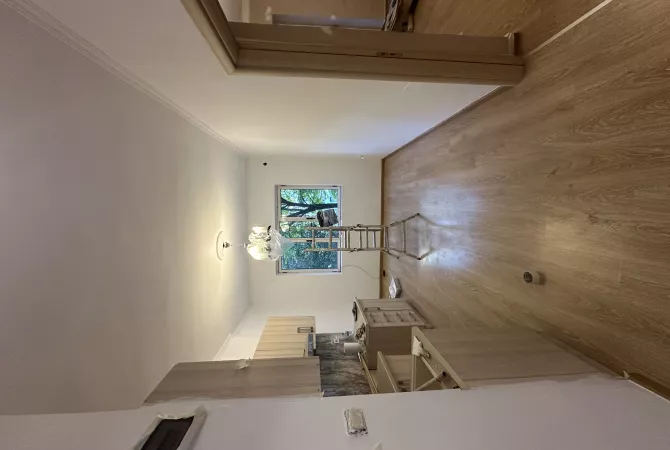 Shtepi me qera Apartament ne Tirane, 2+1, Mobilimi Bosh, pa mobiluar, Pagesa 500  Euro.