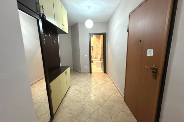 Shtepi me qera Apartament ne Tirane, 2+1, Mobilimi E mobiluar, Pagesa 50,000  Leke.