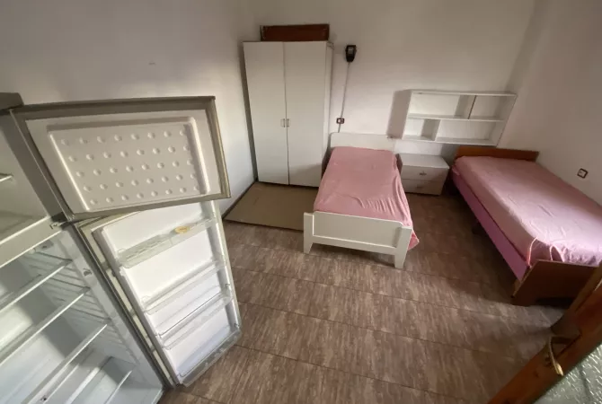 Shtepi me qera Garsoniere ne Tirane - 180 Euro