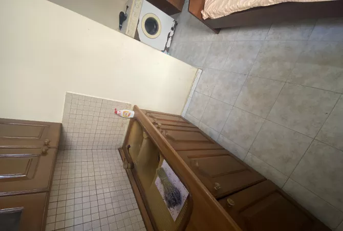 Shtepi me qera Garsoniere ne Tirane - 220 Euro