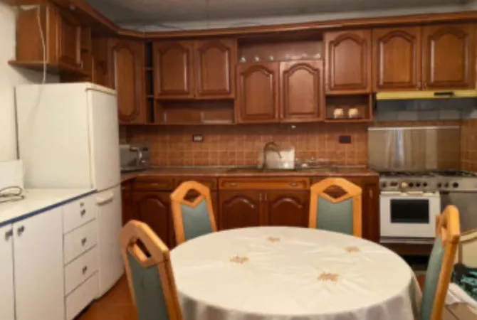 Casa in affitto 1+1 a Tirana - 30,000 Leke