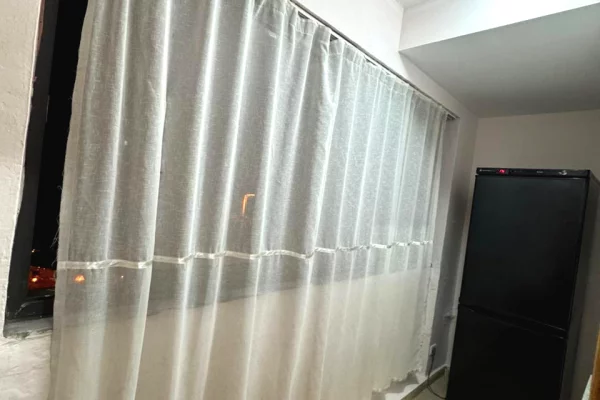 Shtepi me qera 1+1 ne Tirane - 35,000 Leke